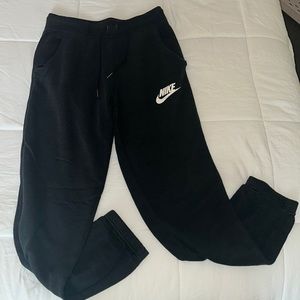 Nike sweatpants! (small hole in crotch, easy fix)